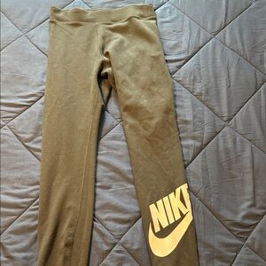 Nike Kids Gold Logo Black Leggings